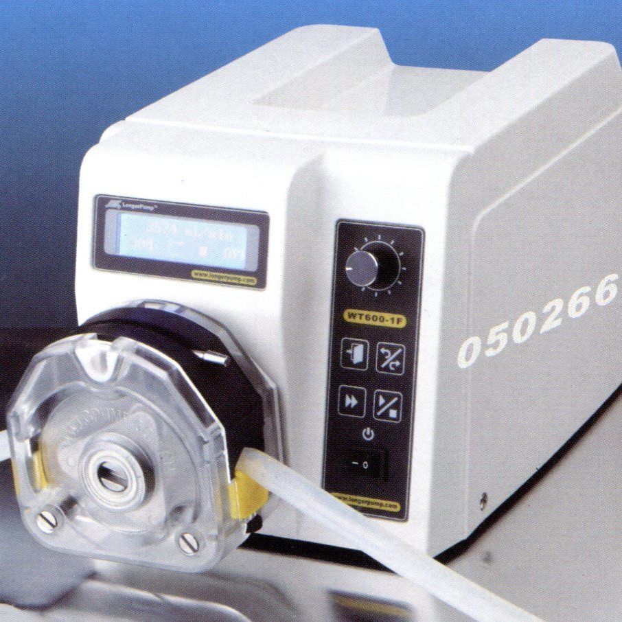 เป็น Peristaltic pump จาก ประเทศจีน ที่ได้รับมาตราฐาน ISO 9001 และ CE 